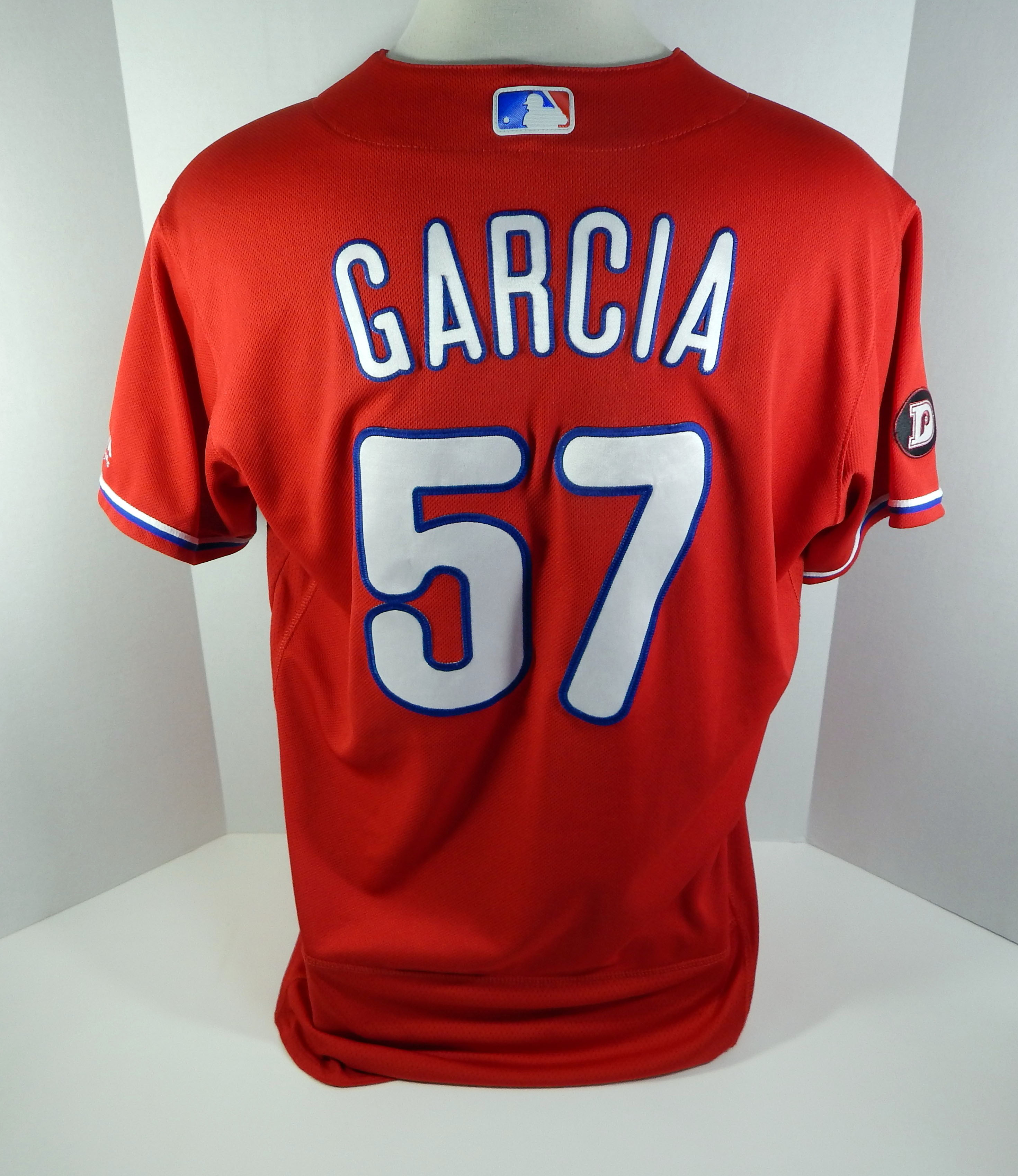 phillies red jersey