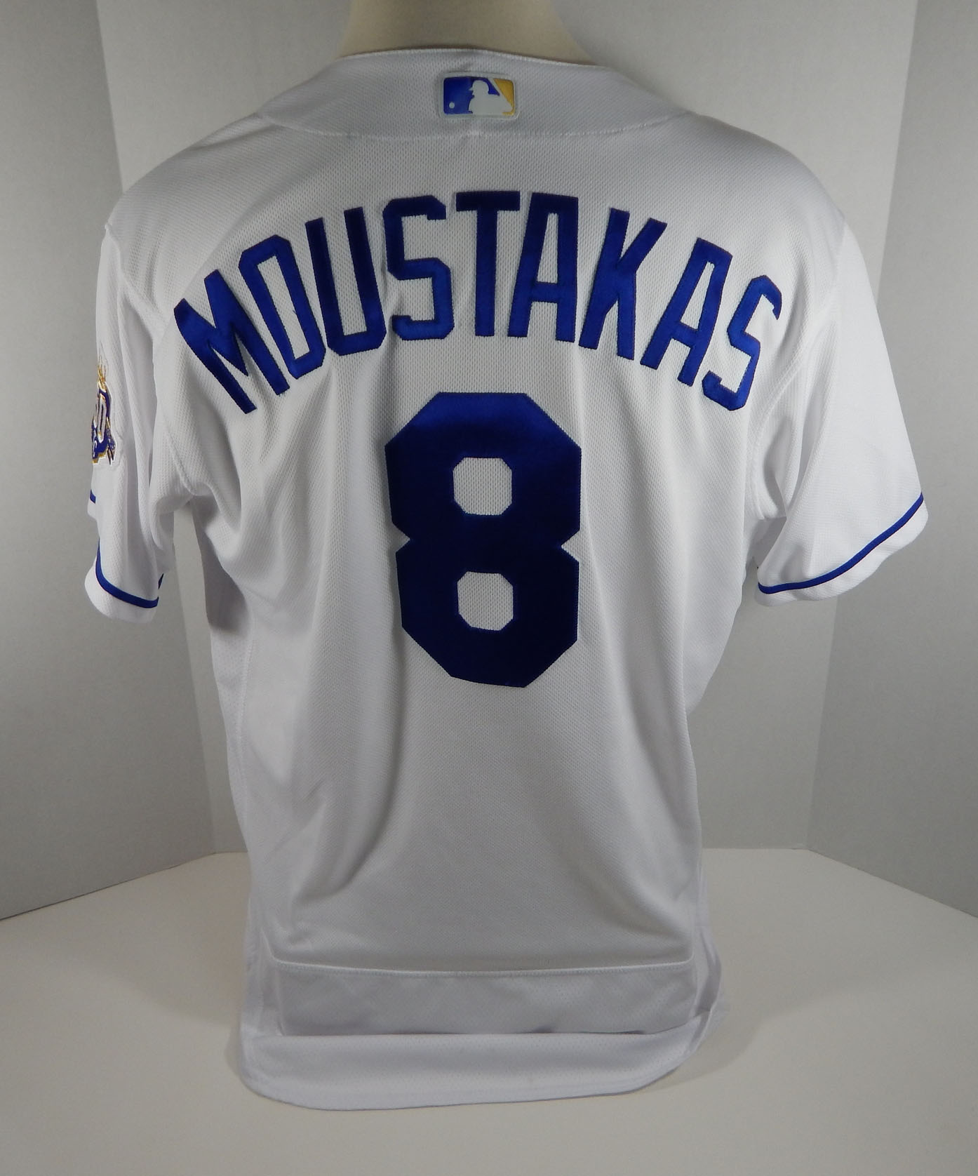 سماعات سول 2018 Kansas City Royals Mike Moustakas #8 Game Used White Jersey 50 Miedema  LOA | eBay سماعات سول
