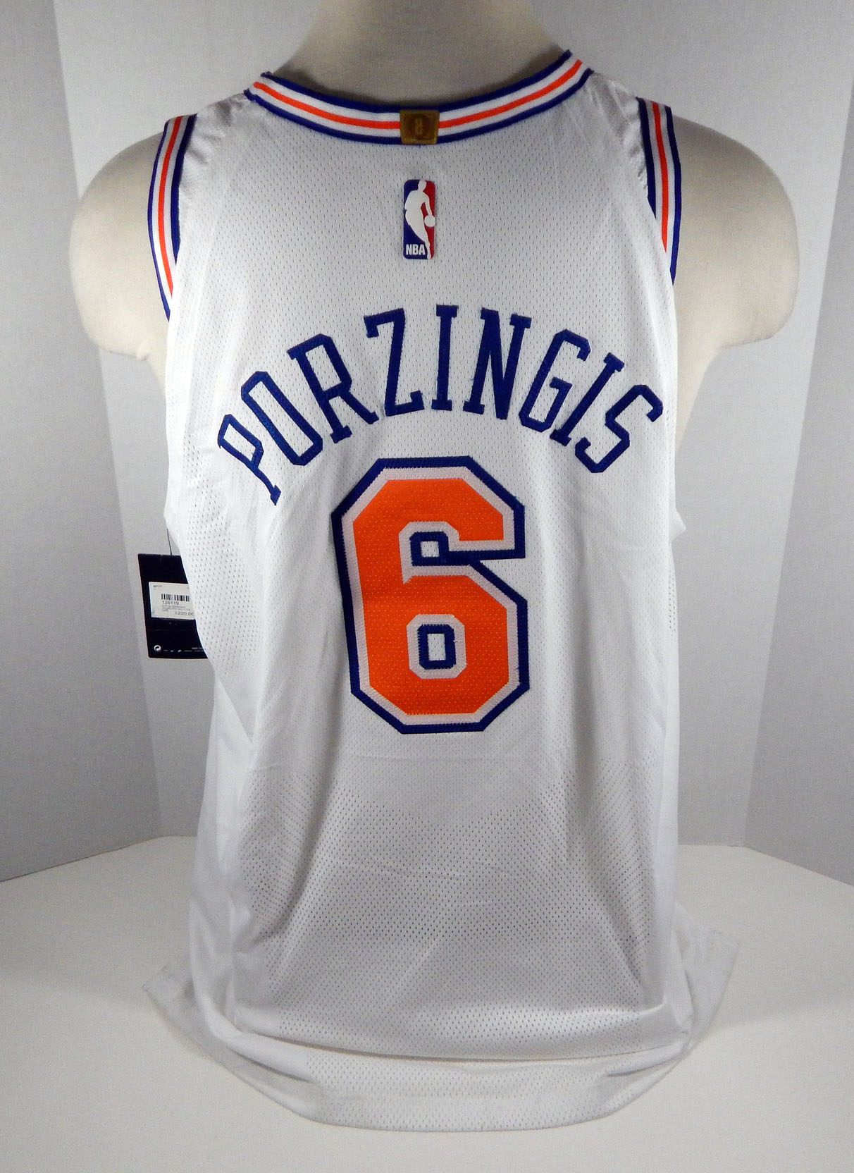 knicks authentic jersey