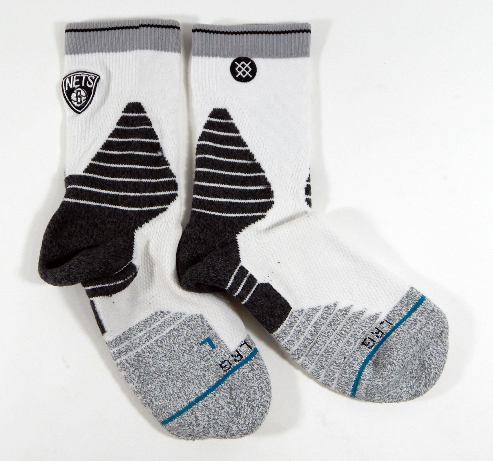2015-16 Brooklyn Nets Shane Larkin #0 Game Used White Black Grey Socks ...