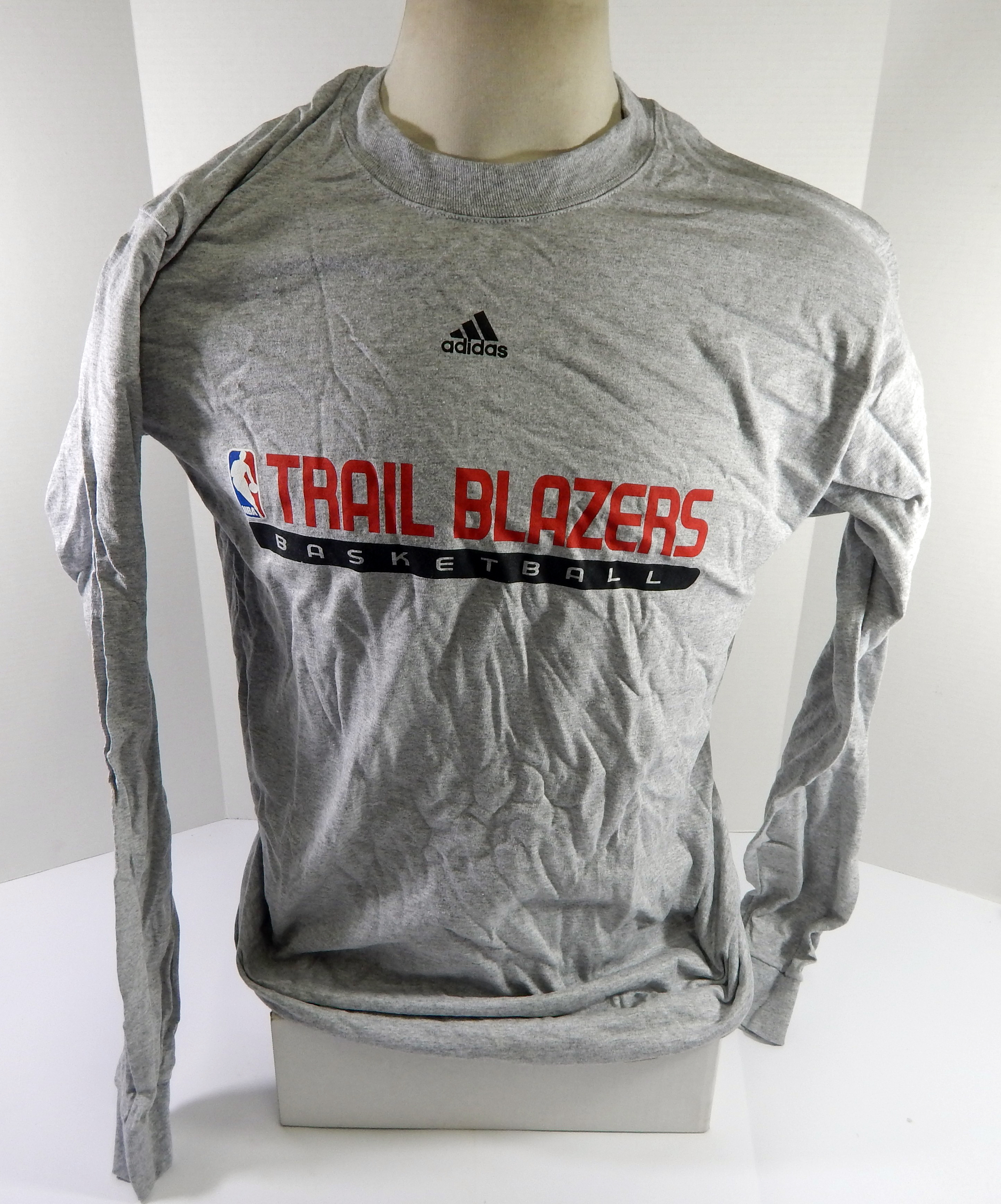 2000s Portland Trailblazers Team Issued Grey Long Sleeve Shirt M DP53067